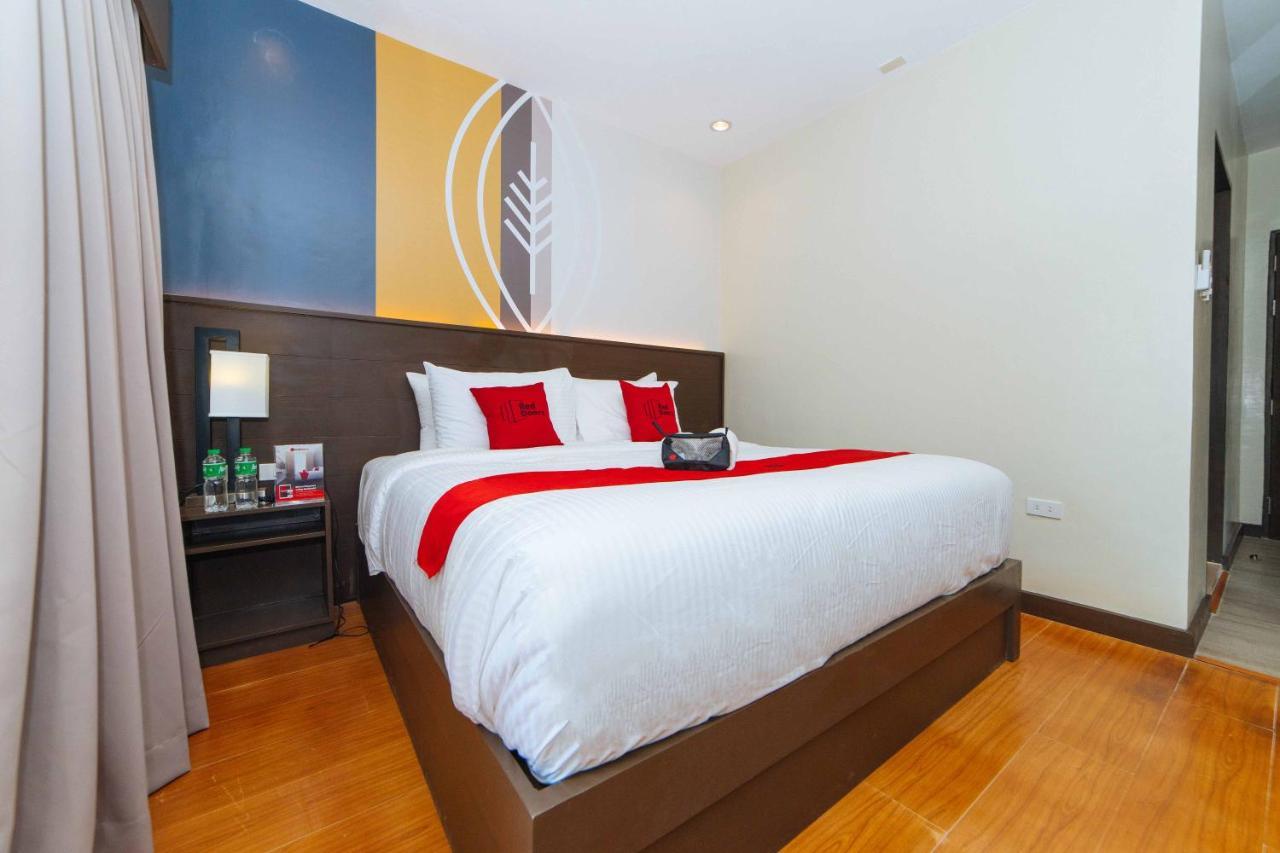 Reddoorz Premium @ Sta Rosa Tagaytay Road Hotel Silang ภายนอก รูปภาพ