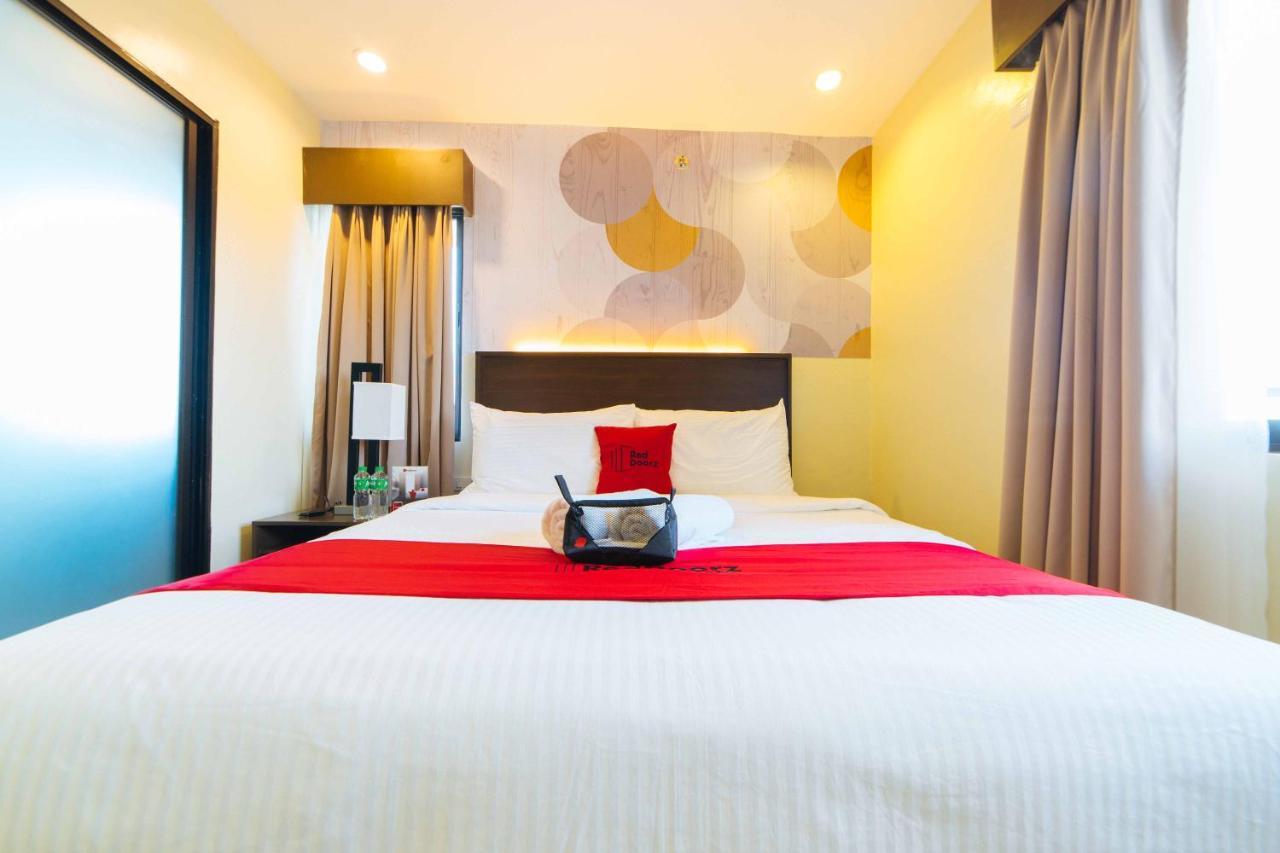 Reddoorz Premium @ Sta Rosa Tagaytay Road Hotel Silang ภายนอก รูปภาพ