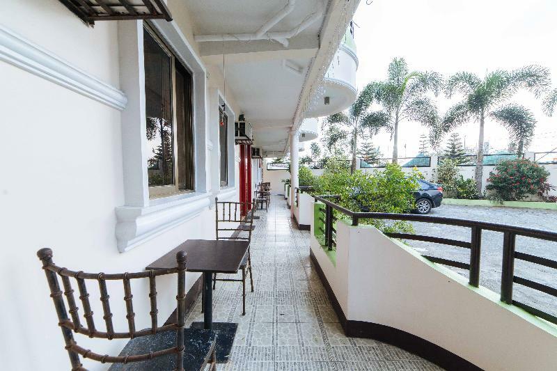 Reddoorz Premium @ Sta Rosa Tagaytay Road Hotel Silang ภายนอก รูปภาพ